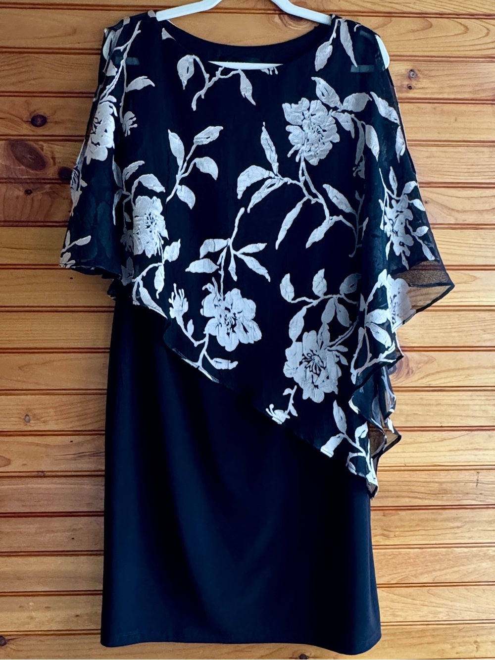 Scarlett Cocktail Dress Floral Chiffon Cape Wedding Guest Size 10